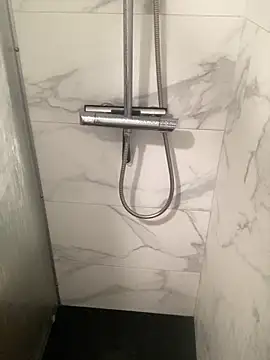 Lucascacaca online show from February 9, 4:49 pm