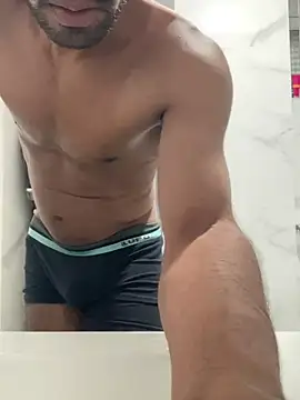 Snapshot of Lucascacaca chatting on June 19, 2:23 pm Lucascacaca online show from June 19, 2:23 pm