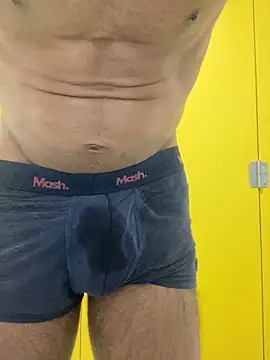 Snapshot of Lucascacaca chatting on December 26, 1:43 pm Lucascacaca online show from December 26, 1:43 pm