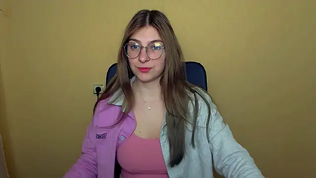 Luna Lush  online show from October 20, 9:54 am