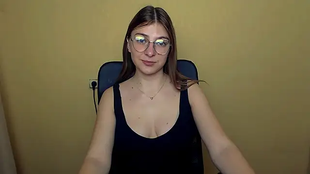 Luna Lush  online show from November 5, 10:07 am