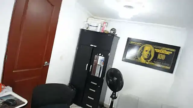 conejita hotxxx online show from March 20, 7:48 pm