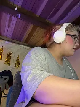 SophiaWeestt99 online show from April 8, 3:41 am