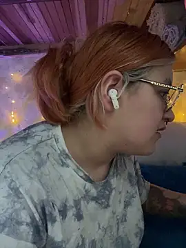 SophiaWeestt99 online show from November 30, 5:52 am