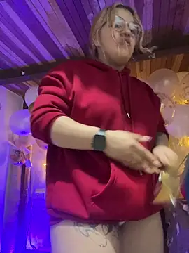 SophiaWeestt99 online show from March 8, 4:05 am