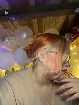 SophiaWeestt99 online show from March 23, 3:39 am