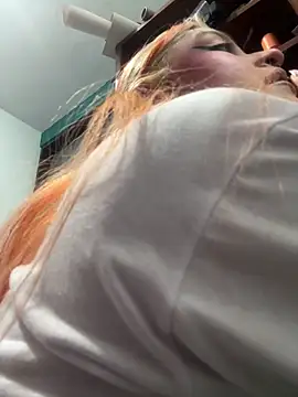 SophiaWeestt99 online show from May 21, 3:37 am