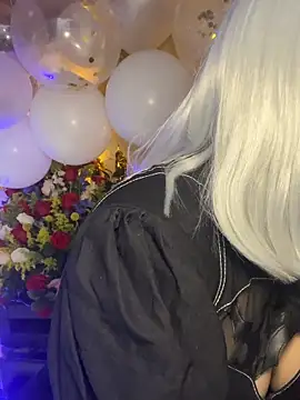 SophiaWeestt99 online show from March 21, 4:25 am