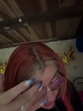 SophiaWeestt99 online show from April 24, 6:26 am