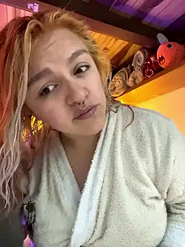 SophiaWeestt99 online show from January 19, 5:44 am