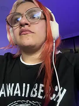 SophiaWeestt99 online show from June 4, 3:00 am