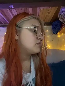 SophiaWeestt99 online show from October 22, 2:22 am