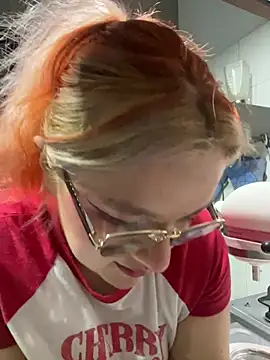 SophiaWeestt99 online show from March 16, 3:47 am