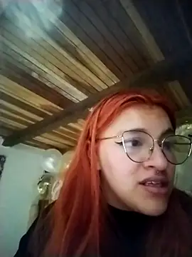 SophiaWeestt99 online show from March 18, 1:57 am