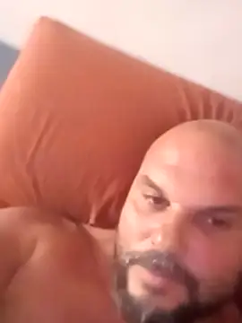 Snapshot of Javierchico chatting on July 19, 9:17 am Javierchico online show from July 19, 9:17 am