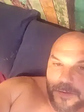 Javierchico online show from May 24, 5:18 am