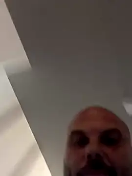 Javierchico online show from June 11, 4:37 pm