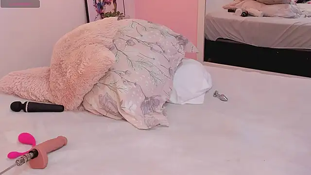 Katta Gil online show from April 16, 1:12 pm