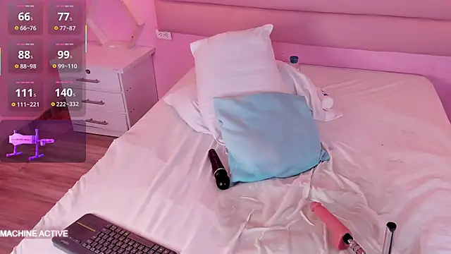 Snapshot of Katta_Gil chatting on November 13, 3:27 pm Katta Gil online show from November 13, 3:27 pm