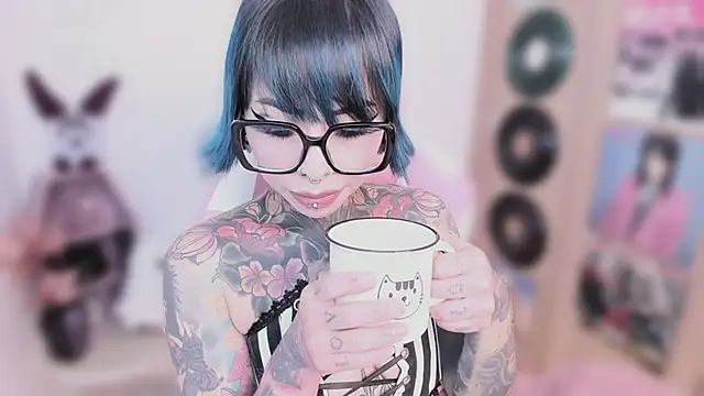 Snapshot of NikkiRamone chatting on February 27, 10:48 am NikkiRamone online show from February 27, 10:48 am