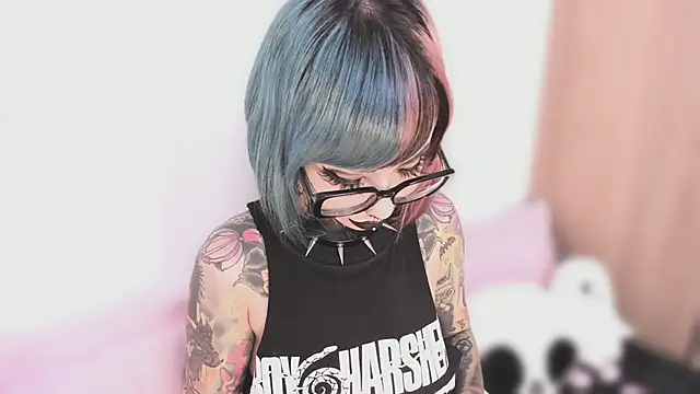 NikkiRamone online show from October 2, 10:24 pm