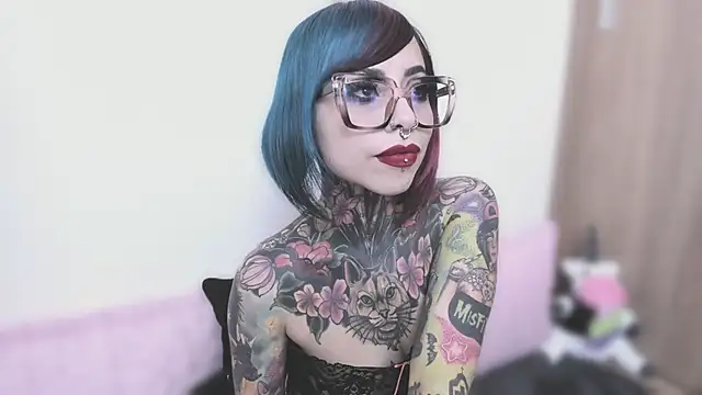 NikkiRamone online show from September 24, 10:48 pm