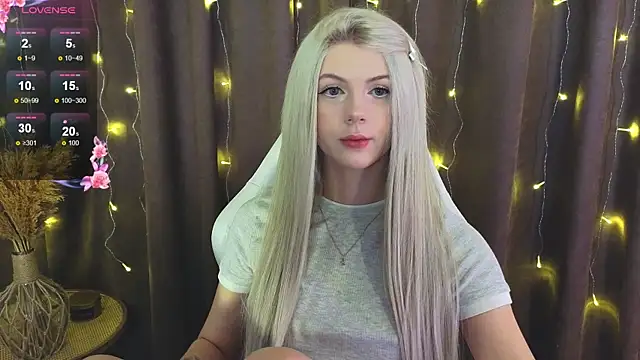 Snapshot of barbieee_b chatting on September 29, 8:32 am barbieee b online show from September 29, 8:32 am