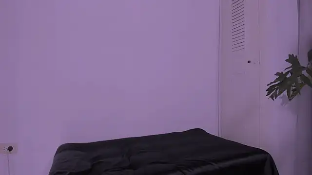 Miiafoxxx online show from October 19, 2:36 am
