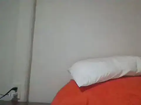 Snapshot of beachpp chatting on January 14, 11:37 pm beachpp online show from January 14, 11:37 pm