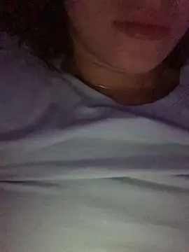 BetinaSoares online show from November 11, 7:25 am