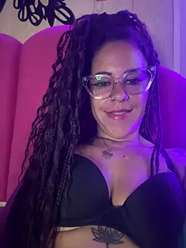 mariposapontiak420 online show from March 8, 10:18 am