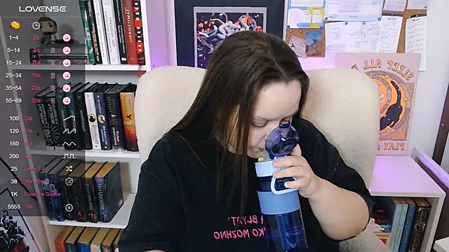 Lovbess online show from February 20, 10:55 pm