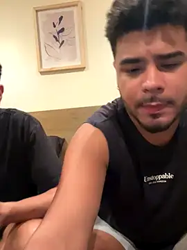 thiagowes online show from October 22, 4:12 am