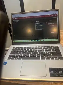 thiagowes online show from March 15, 3:13 am