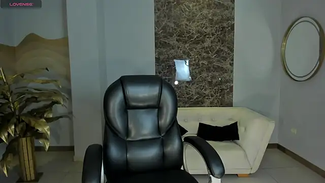 RebeccaHudson online show from April 2, 6:36 pm