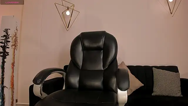 RebeccaHudson online show from February 12, 7:13 pm