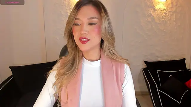 Snapshot of RebeccaHudson chatting on September 12, 7:02 pm RebeccaHudson online show from September 12, 7:02 pm