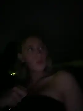 Snapshot of M1ssyk1ssy chatting on January 12, 5:24 am M1ssyk1ssy online show from January 12, 5:24 am