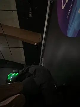 Snapshot of M1ssyk1ssy chatting on February 1, 1:55 am M1ssyk1ssy online show from February 1, 1:55 am