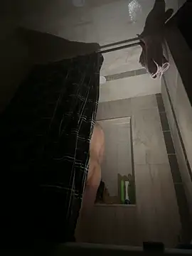 Snapshot of M1ssyk1ssy chatting on December 22, 2:16 pm M1ssyk1ssy online show from December 22, 2:16 pm