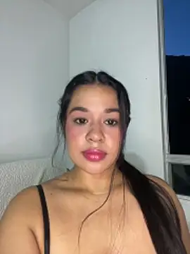 Snapshot of Aitana98_ chatting on June 11, 11:35 pm Aitana98 online show from June 11, 11:35 pm