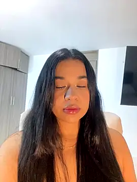 Aitana98  online show from October 5, 2:24 am