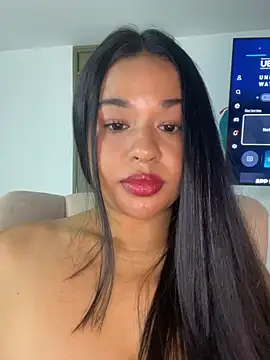 Snapshot of Aitana98_ chatting on February 13, 1:49 am Aitana98 online show from February 13, 1:49 am