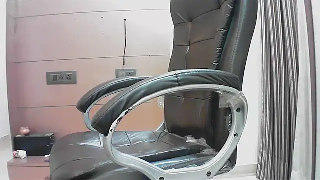 collage hoty online show from October 7, 5:25 pm