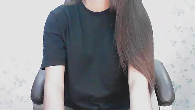 Snapshot of collage_hoty chatting on February 13, 2:33 am collage hoty online show from February 13, 2:33 am