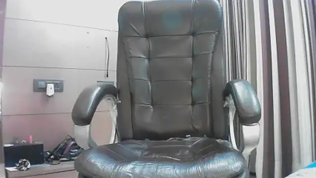 collage hoty online show from November 19, 5:13 pm