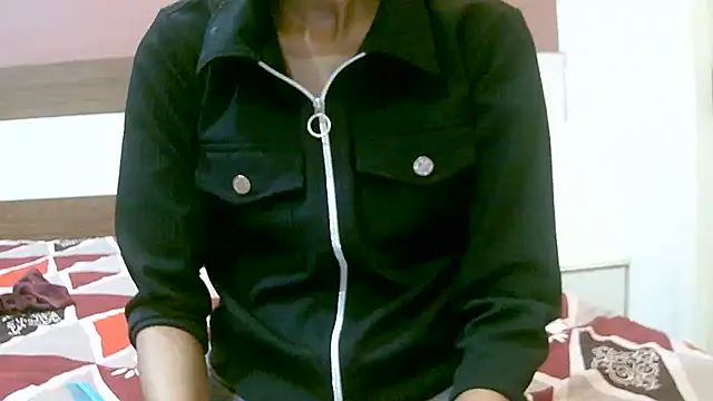 collage hoty online show from November 17, 2:54 pm