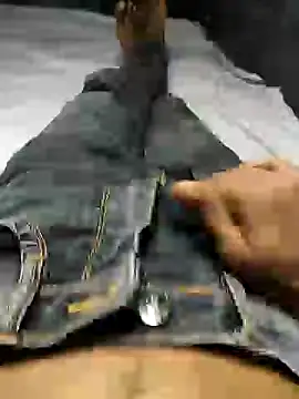 Snapshot of MDALAMIN007 chatting on December 2, 4:26 pm MDALAMIN007 online show from December 2, 4:26 pm