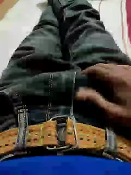 Snapshot of MDALAMIN007 chatting on December 23, 2:39 pm MDALAMIN007 online show from December 23, 2:39 pm