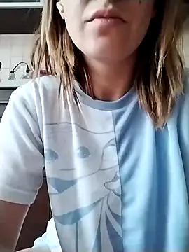 ladyrrr online show from July 8, 5:19 am